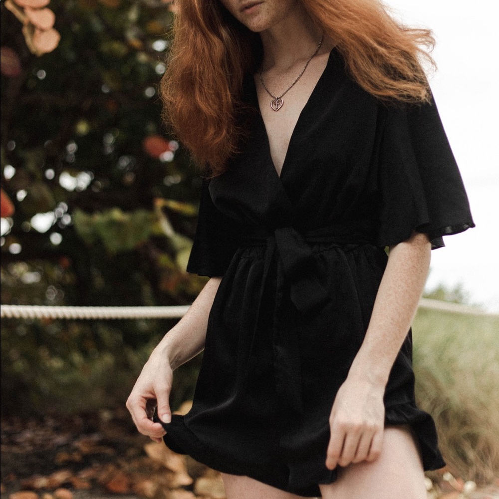 Luc-ce Romper - Picture 5 of 5